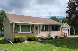 902 8th St, Allison, IA 50602