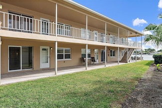 283 104th Ave Unit 104, Treasure Island, FL 33706