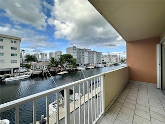 3545 NE 167th St Unit 204, North Miami Beach, FL 33160