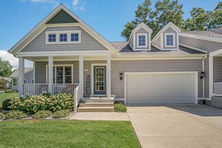 604 Parkview Ave, Spring Lake, MI 49456