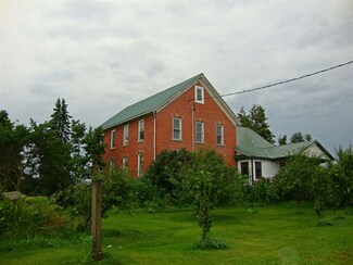 535 Washington Dr, Athens, WI 54411