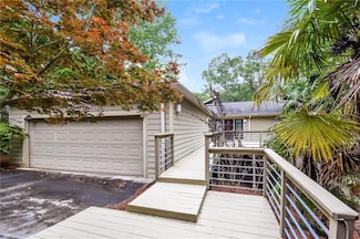 3985 Loch Highland Pass NE, Roswell, GA 30075