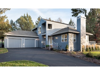 2112 Mountain Quail Dr, Redmond, OR 97756