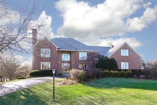 1235 Barclay Cir, Inverness, IL 60010
