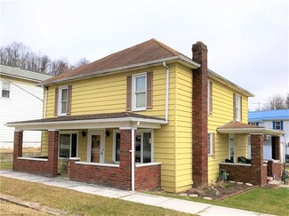 109 Mill St, Wampum, PA 16157
