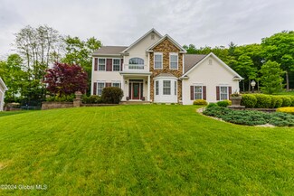 16 Amanda Way, Schenectady, NY 12309