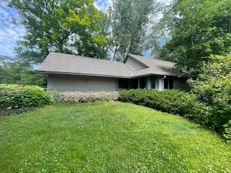15153 Cates Lake Dr, Prior Lake, MN 55372