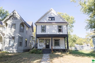 1605 Ross St, Sioux City, IA 51103