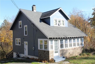 6154 New York 9h, Claverack-Red Mills, NY 12513