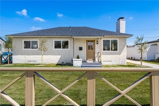 2210 Fanwood Ave, Long Beach, CA 90815