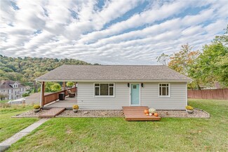 208 Johnston St, Jeannette, PA 15644