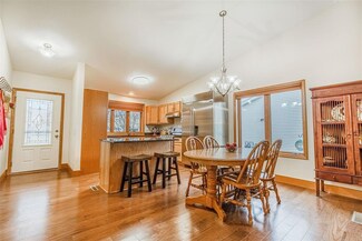 5807 E Open Meadow, Mc Farland, WI 53558