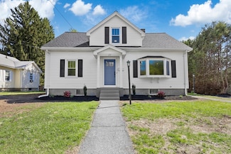 23 Healy Rd, Worcester, MA 01603