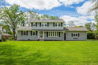 109 Valiant Dr, Rochester, NY 14623