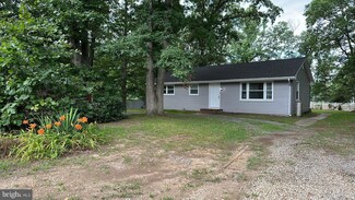 102 W Dawson Dr, Bridgeton, NJ 08302