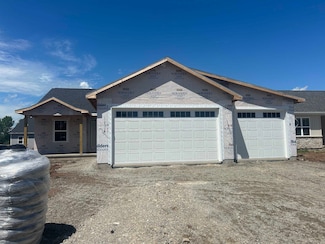 3767 E Callalilly Ln, Appleton, WI 54913