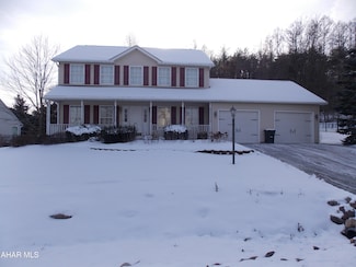 117 Park Forest Ln, Altoona, PA 16601