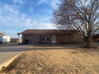 217 Versailles, Garber, OK 73738