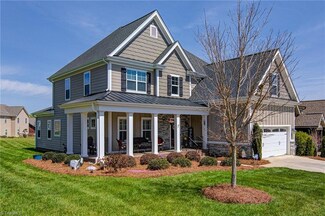 4667 Fairway Run Dr, Pfafftown, NC 27040