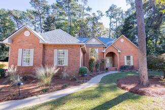 102 Washington Ct, Thomasville, GA 31792
