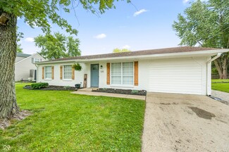 125 Old Trail Dr, Bargersville, IN 46106