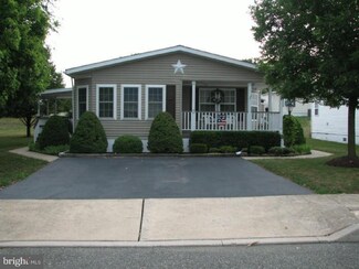 640 Walnut Ct, Red Hill, PA 18076