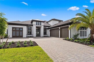 15456 Turin Dr, Naples, FL 34114