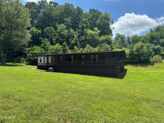 751 Tuggle Hill Rd, Rogersville, TN 37857