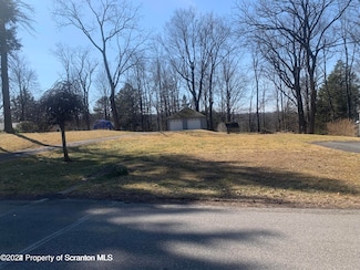 313 Columbia Ave, Clarks Summit, PA 18411