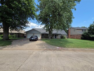 5621 NW 83rd St, Oklahoma City, OK 73132