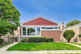 6544 N Albany Ave, Chicago, IL 60645