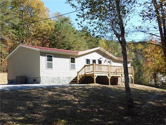 1028 Jess Grizzle Rd, Dahlonega, GA 30533