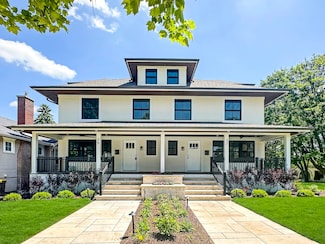 37 7th Ave, La Grange, IL 60525