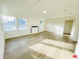 122 N Hobart Blvd Unit 1/2, Los Angeles, CA 90004