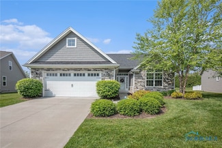 5315 Quarry Side Dr, Sylvania, OH 43560