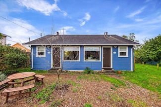 1363 Allard Ave, Eureka, CA 95503