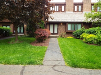 6728 Covington Creek Trail, Fort Wayne, IN 46804