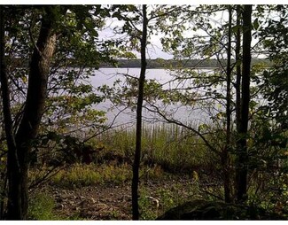 342 River Rd, Westport, MA 02790