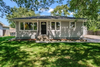 2216 177th St, Lansing, IL 60438