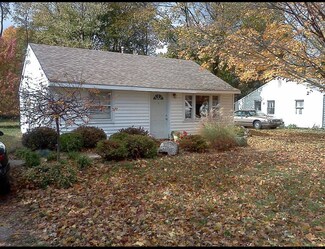 59245 Lewis St, Elkhart, IN 46517