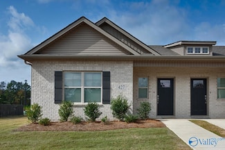 427 Ronnie Dr SE, Hartselle, AL 35640