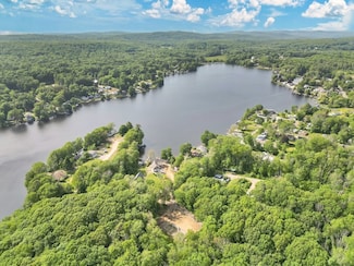 56-R Fountain Rd, Wales, MA 01081