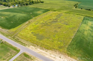 298 Maple Point Ct, Wilmington, OH 45177
