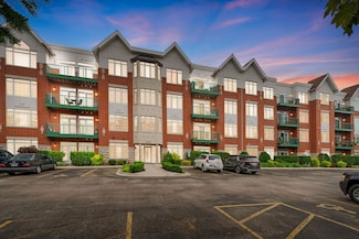 620 Mchenry Rd Unit 102, Wheeling, IL 60090
