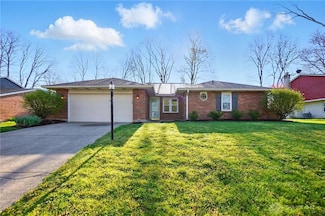 80 Clearview Dr, Springboro, OH 45066