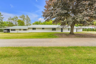 7038 Whitmore Lake Rd, Whitmore Lake, MI 48189