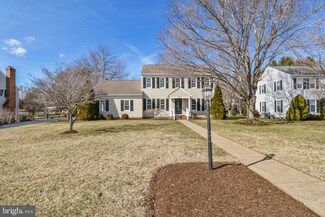 405 Pelham Dr, Waynesboro, VA 22980