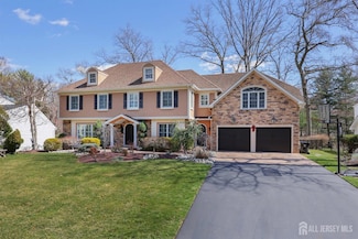 12 Gloucester Ct, East Brunswick, NJ 08816