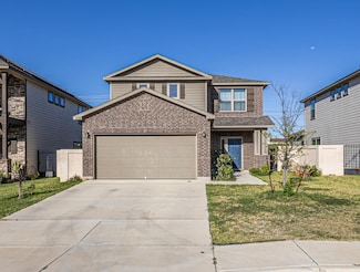8713 Owlcreek Pass Ct, Laredo, TX 78045