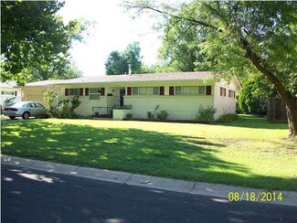 9710 W Tee Ln, Wichita, KS 67212